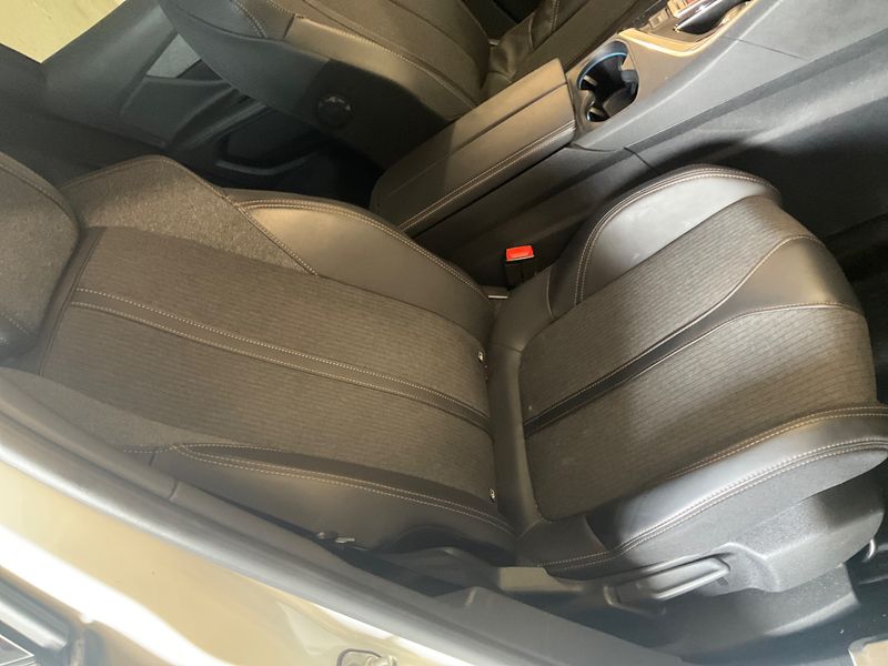Peugeot 3008 1.6 Blue-HDi GT Line 2016 – снимка 24