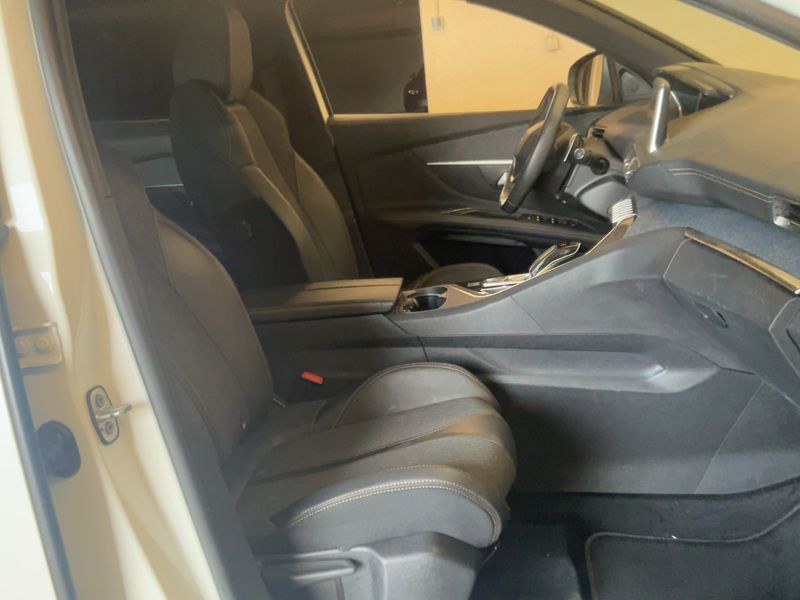 Peugeot 3008 1.6 Blue-HDi GT Line 2016 – снимка 16
