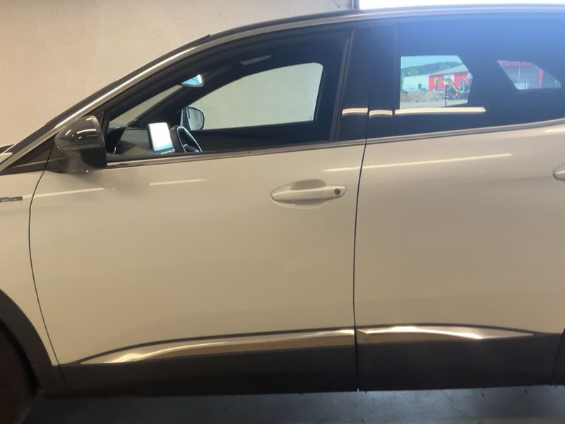 Peugeot 3008 1.6 Blue-HDi GT Line 2016 – снимка 4