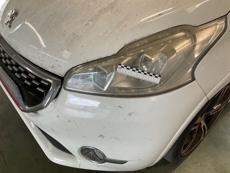 Peugeot 208 1.6 THP GTi 2014 – снимка 39