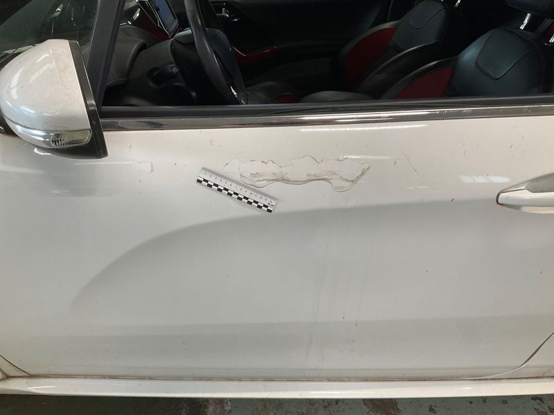 Peugeot 208 1.6 THP GTi 2014 – снимка 28