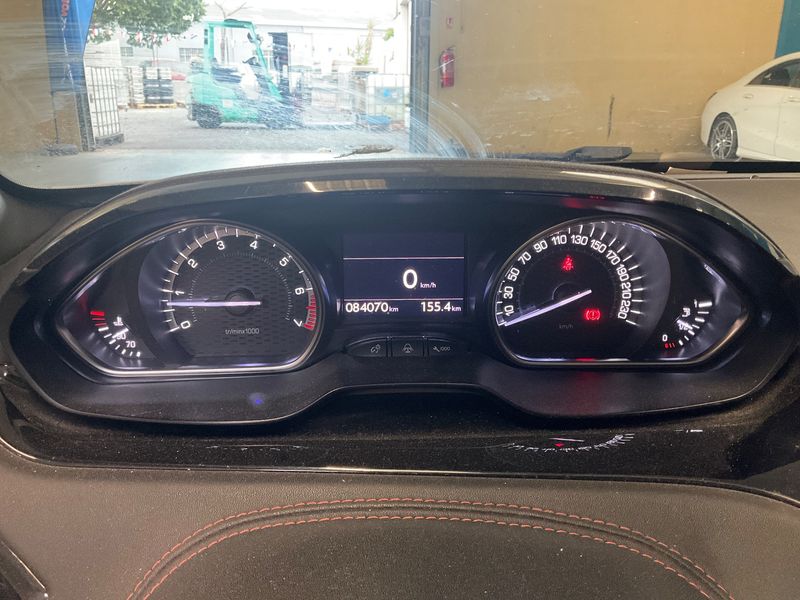 Peugeot 208 1.6 THP GTi 2014 – снимка 18