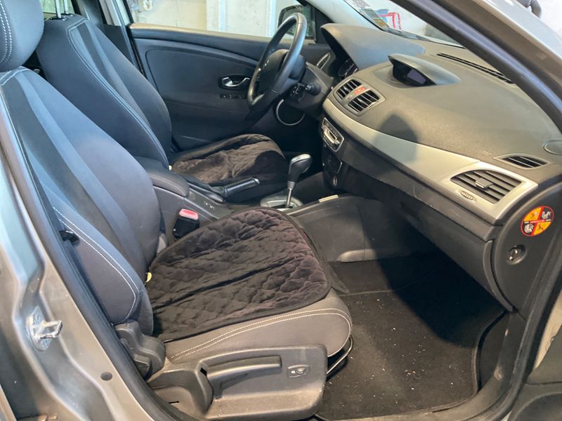 Renault Megane 2.0 Dynamique 2010 – снимка 3