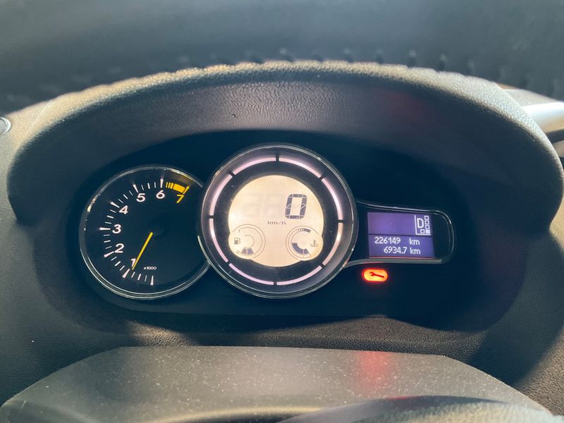 Renault Megane 2.0 Dynamique 2010 – снимка 4