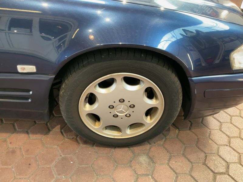 Mercedes-Benz SL-Klasse SL 320 1995 – снимка 11