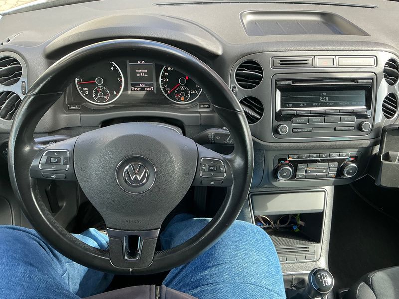 Volkswagen Tiguan 2.0 TDI Sport & Style BlueMotion Tech 2012 – снимка 17