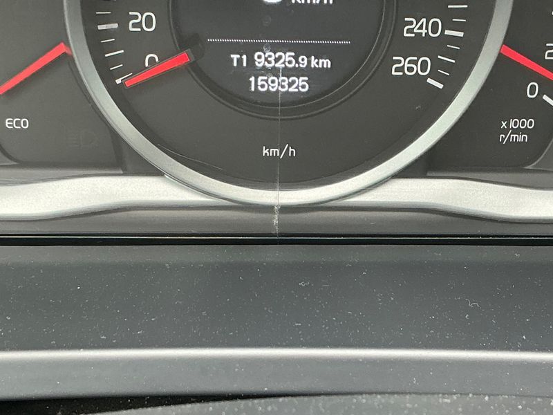 Volvo V60 2.0 T3 Xenium 2018 – снимка 24
