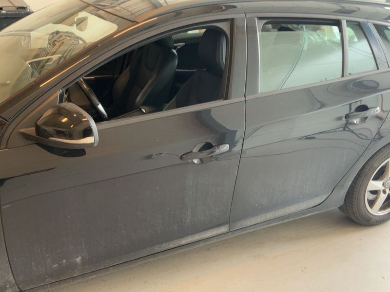 Volvo V60 2.0 T3 Xenium 2018 – снимка 4