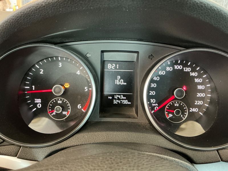 Volkswagen Golf VI 2.0 TDI Trendline 2009 – снимка 4