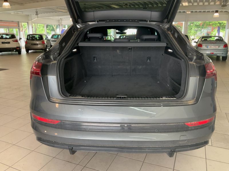 Audi e-tron Sportback 55 quattro S line 2021 – снимка 15