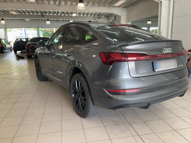 Audi e-tron Sportback 55 quattro S line 2021 – снимка 6