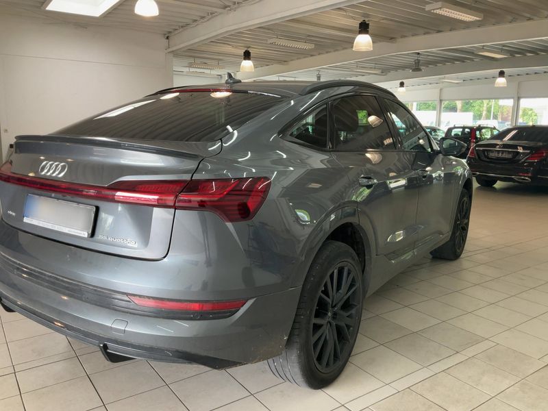 Audi e-tron Sportback 55 quattro S line 2021 – снимка 8
