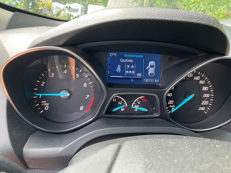 Ford Kuga 1.6 EcoBoost Titanium 2013 – снимка 18