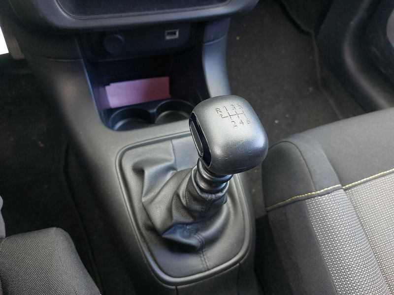 Citroen C3 1.5 Blue-HDi Feel Business 2018 – снимка 35