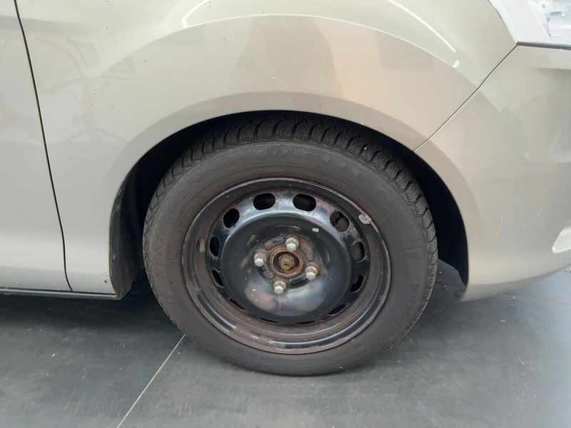 Ford B-Max 1.6 TDCi Titanium 2013 – снимка 11