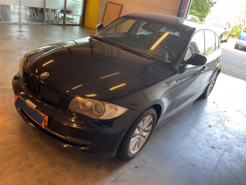 BMW 1er 116d 2011 – снимка 1