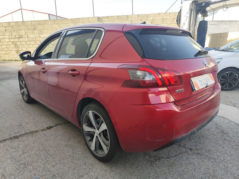 Peugeot 308 1.5 Blue-HDi Allure 2018 – снимка 3