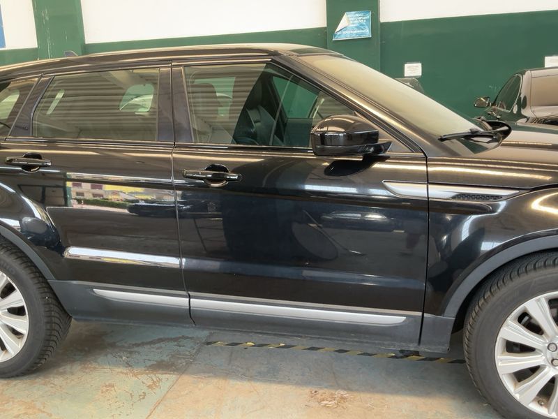 Land Rover Evoque 2.0 Td4 SE 2015 – снимка 10