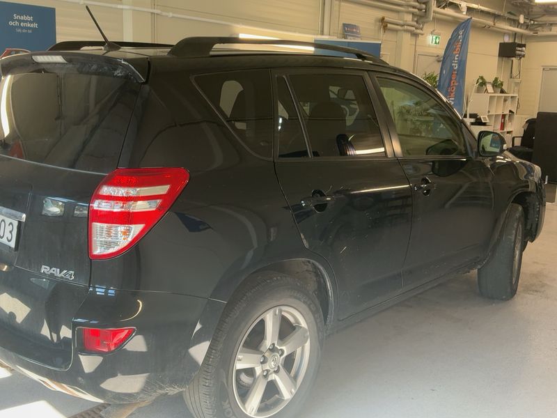 Toyota RAV 4 2.0 Elegance 2012 – снимка 8