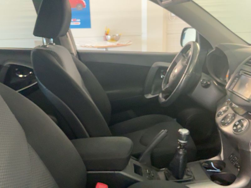 Toyota RAV 4 2.0 Elegance 2012 – снимка 17