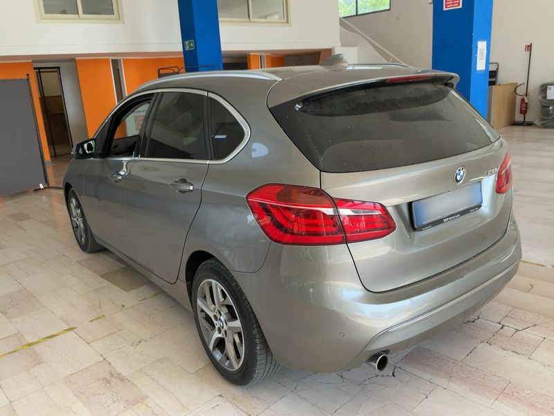 BMW 2er 218d Active Tourer Luxury Line 2016 – снимка 6