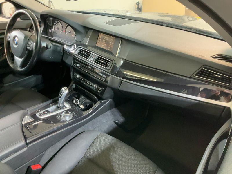 BMW 5er 520d 2014 – снимка 18