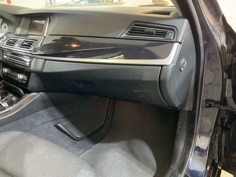 BMW 5er 520d 2014 – снимка 39