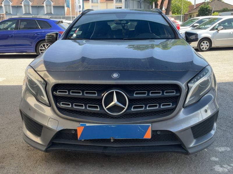 Mercedes-Benz GLA-Klasse GLA 220 d 4Matic 2015 – снимка 14