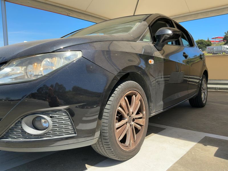Seat Ibiza 1.2 Amaro 2010 – снимка 2
