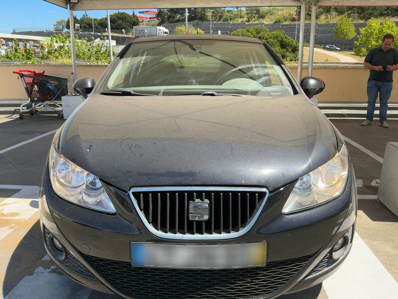 Seat Ibiza 1.2 Amaro 2010 – снимка 14