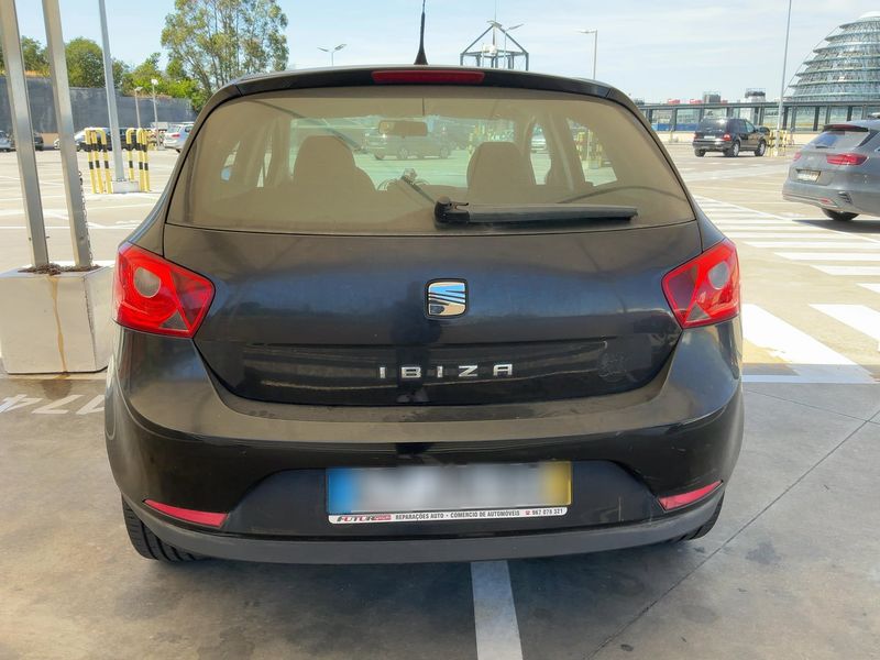 Seat Ibiza 1.2 Amaro 2010 – снимка 7