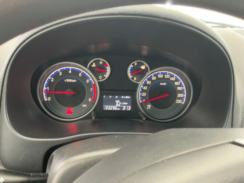 Suzuki SX4 1.6 Classic Club 2015 – снимка 18
