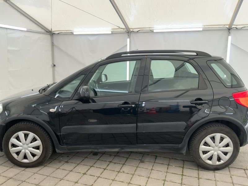 Suzuki SX4 1.6 Classic Club 2015 – снимка 4
