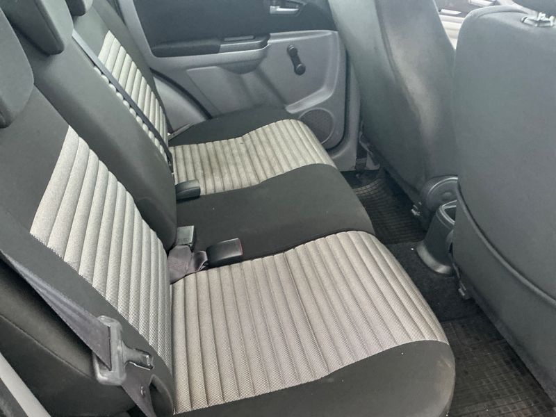 Suzuki SX4 1.6 Classic Club 2015 – снимка 38