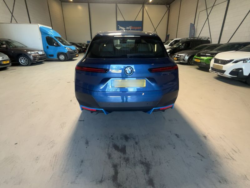 BMW iX iX 50 xDrive 2022 – снимка 7