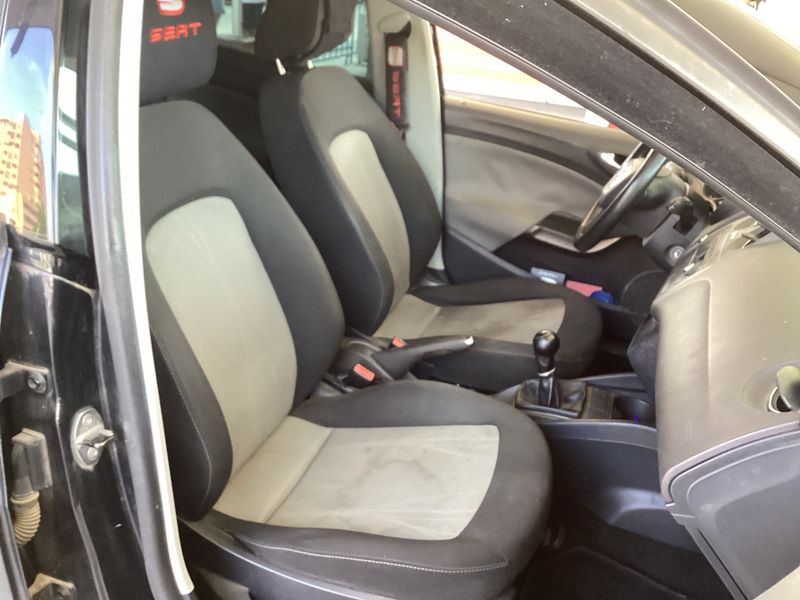 Seat Ibiza 1.6 TDI Stylance / Style 2013 – снимка 3