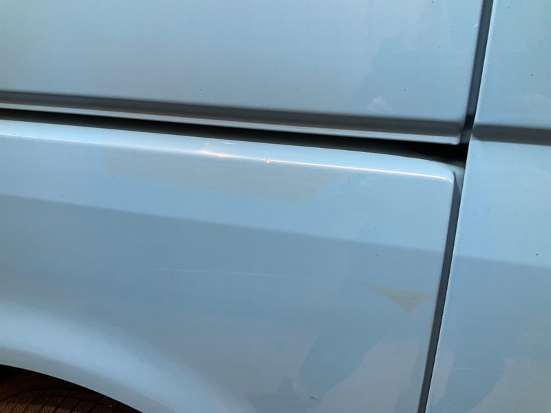 Volkswagen T5 Kombi 2.0 TDI 2011 – снимка 23