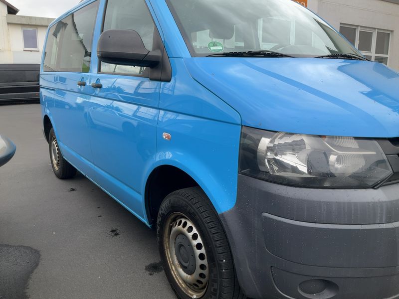 Volkswagen T5 Kombi 2.0 TDI 2011 – снимка 12