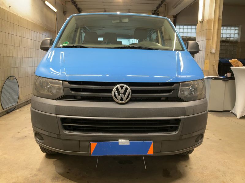 Volkswagen T5 Kombi 2.0 TDI 2011 – снимка 14