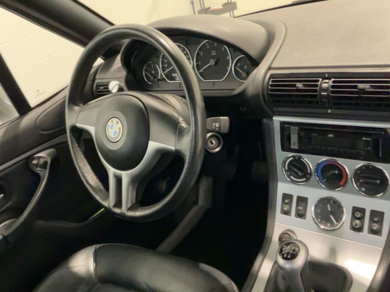 BMW Z3 2.2 2002 – снимка 17