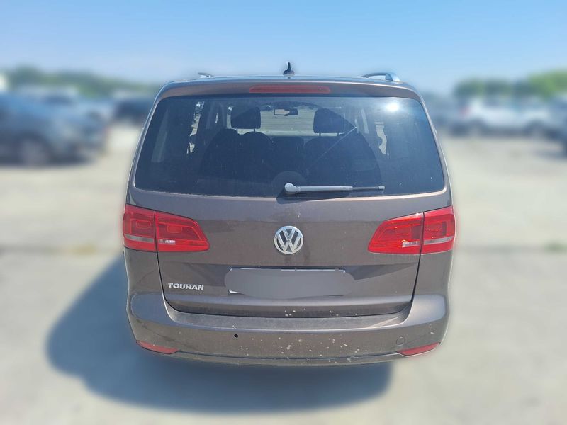 Volkswagen Touran 2.0 TDI Match 2013 – снимка 4