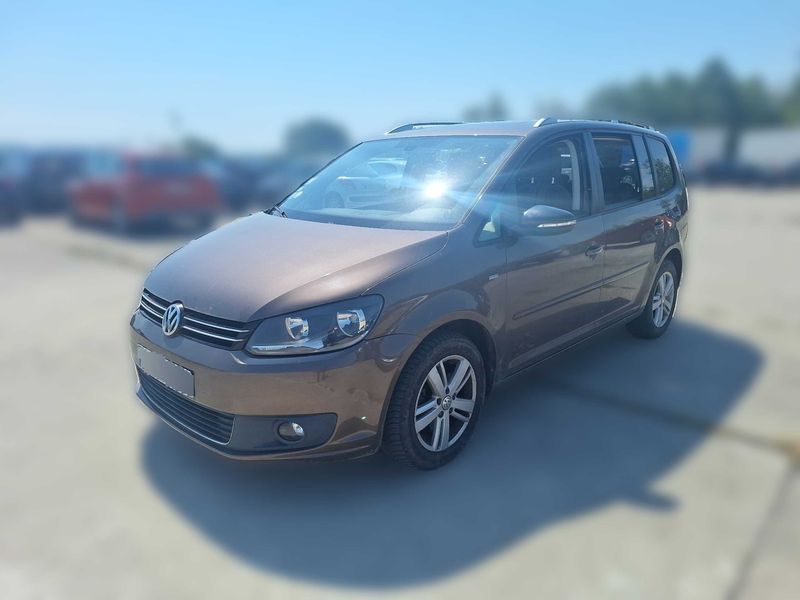 Volkswagen Touran 2.0 TDI Match 2013 – снимка 2