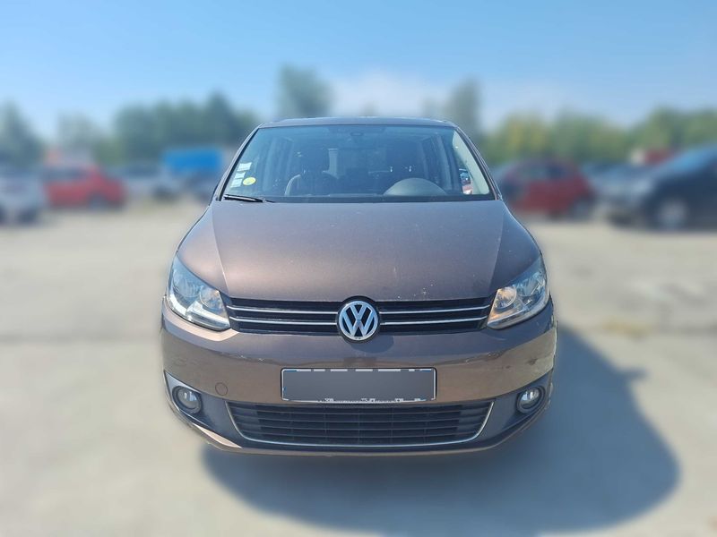 Volkswagen Touran 2.0 TDI Match 2013 – снимка 7