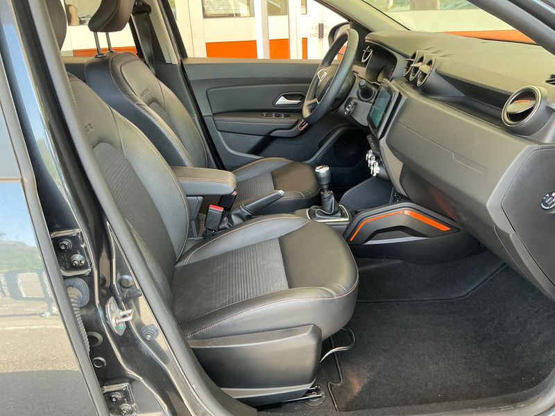Dacia Duster 1.0 TCe LPG Extreme 2023 – снимка 16
