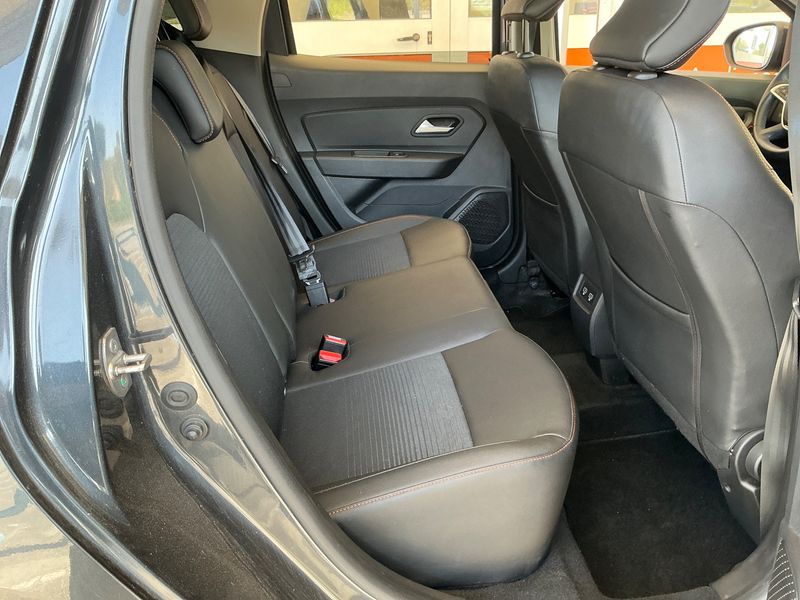 Dacia Duster 1.0 TCe LPG Extreme 2023 – снимка 19
