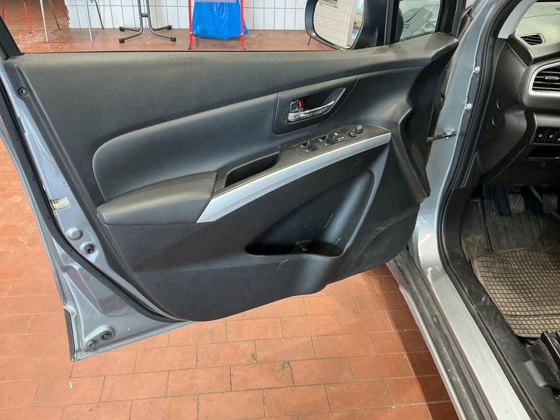 Suzuki SX4 S-Cross 1.6 DDiS Easy 2WD 2014 – снимка 29
