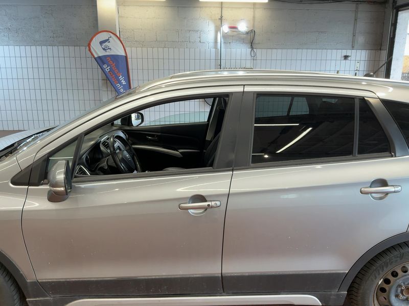 Suzuki SX4 S-Cross 1.6 DDiS Easy 2WD 2014 – снимка 4