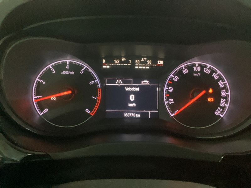 Opel Corsa 1.4 LPG Selective 2017 – снимка 18