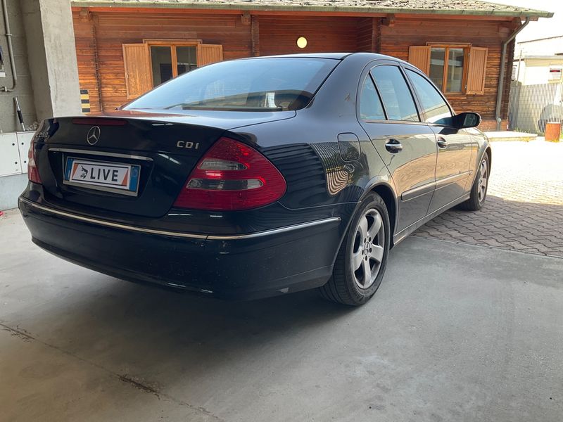 Mercedes-Benz E-Klasse E 280 CDI Avantgarde 2005 – снимка 2