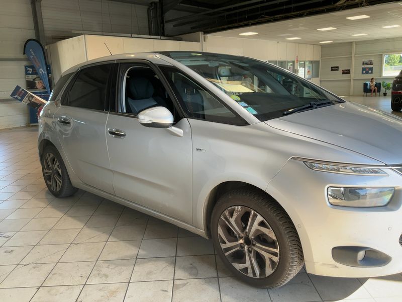 Citroen C4 Picasso 2.0 Blue-HDi Exclusive 2015 – снимка 12